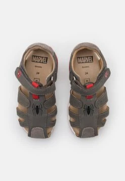Friboo Marvel Spider-Man - Hiking Sandals - Outdoorsandalen - Dark Grey -Kinder Kleding Winkel 10ea2d5176b74865a617d5fb63b7118a scaled