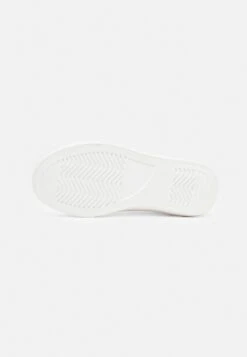 Friboo Trainers - Sneakers Hoog - Off-White -Kinder Kleding Winkel 21ae6f7745694ebc8ba6720781f156d5 scaled