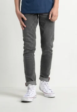 Kinder Kleding Winkel 33 Petrol Industries Nolan - Straight Leg Jeans - Ash Grey