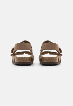 Friboo Leather - Sandalen - Brown -Kinder Kleding Winkel 2bb4fd76e55c4a1088733e5bbb4890de scaled