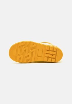 Friboo Regenlaarzen - Light Yellow 10 Friboo Regenlaarzen - Light Yellow -Kinder Kleding Winkel 38018f50571840f7bb3d867ba430c48b scaled