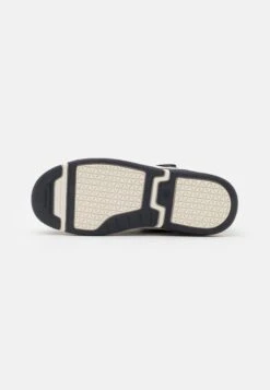 Friboo Sneakers Hoog - Dark Blue 10 Friboo Sneakers Hoog - Dark Blue -Kinder Kleding Winkel 4019d91edb2e4fc5926dd7f35a69ecd5 scaled