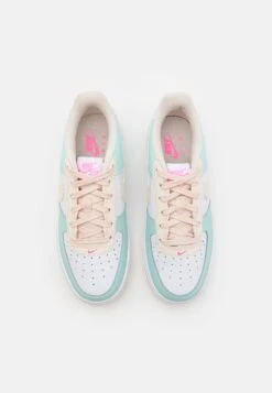 Nike Sportswear Air Force 1 Unisex - Sneakers Laag - Jade Ice/Guava Ice/White/Pink Spell -Kinder Kleding Winkel 570623a2e2da49ae8f6d326946fa8e10 scaled
