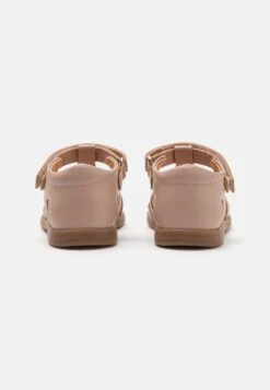 Friboo Sandalen - Light Pink -Kinder Kleding Winkel a2ef55b91f324bdf9a048c97f3c862a8 scaled