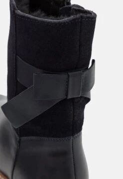 Friboo Leather - Korte Laarzen - Dark Blue -Kinder Kleding Winkel aeade15dcf78466d9ccfe898d3c6309c scaled