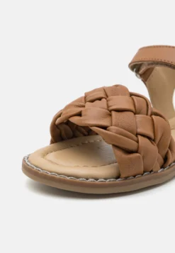 Friboo Leather - Sandalen - Cognac -Kinder Kleding Winkel b05a2399d8074e5988f1b2202423db3a scaled