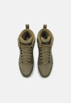 Puma Rebound V6 Mid Jr Unisex - Sneakers Hoog - Alpine Snow/Sand Dune/White -Kinder Kleding Winkel d4cde7f05d8e49fd8978e91d2c1b8400 scaled