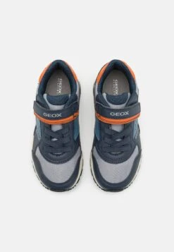 Geox Pavel - Sneakers Laag - Navy/Orange -Kinder Kleding Winkel eb8cf77caf8b419f9190ef1152c3bbe4 scaled